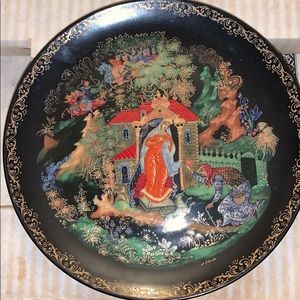 Beautiful Russian collectible plate